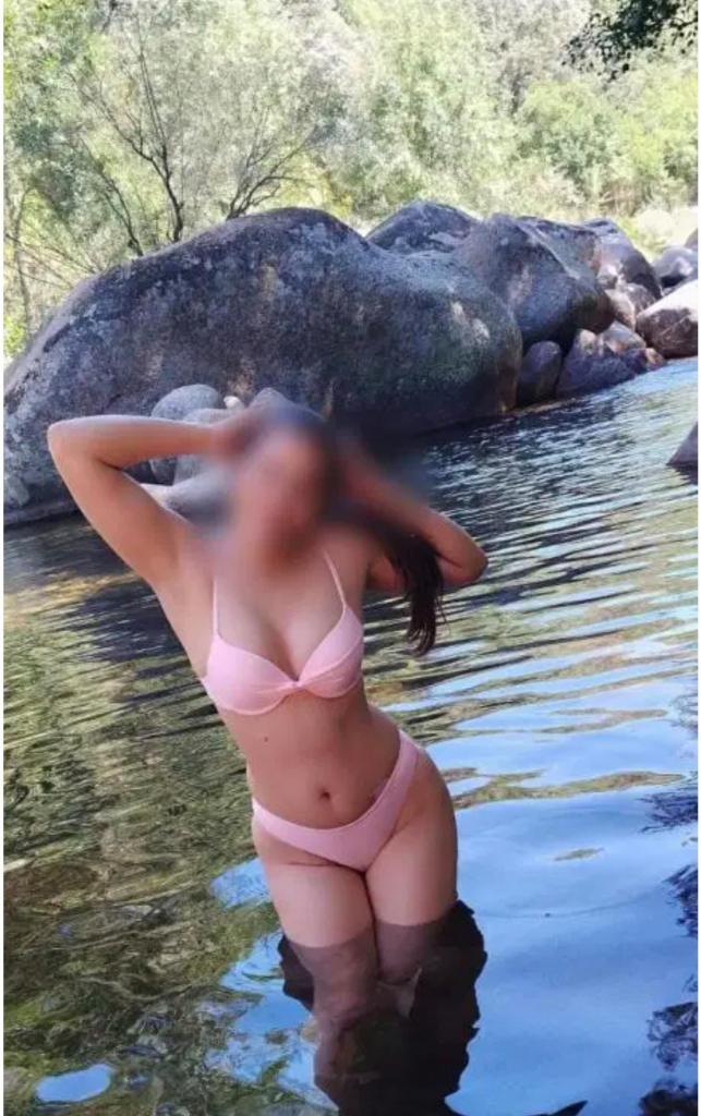 613413461: Chica busca chico en Lugo