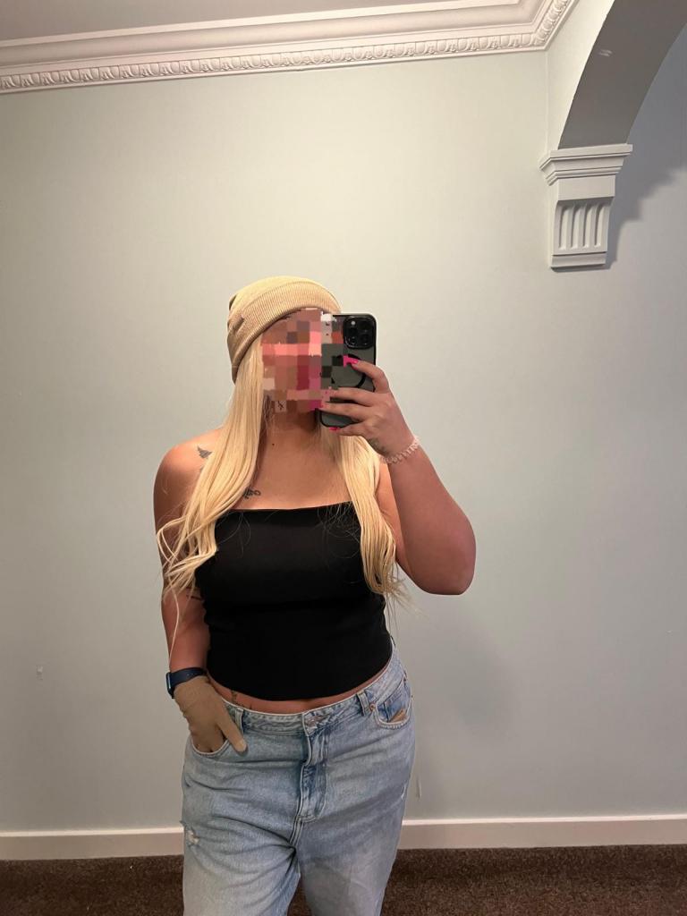 632148223: Chica busca chico en Valencia