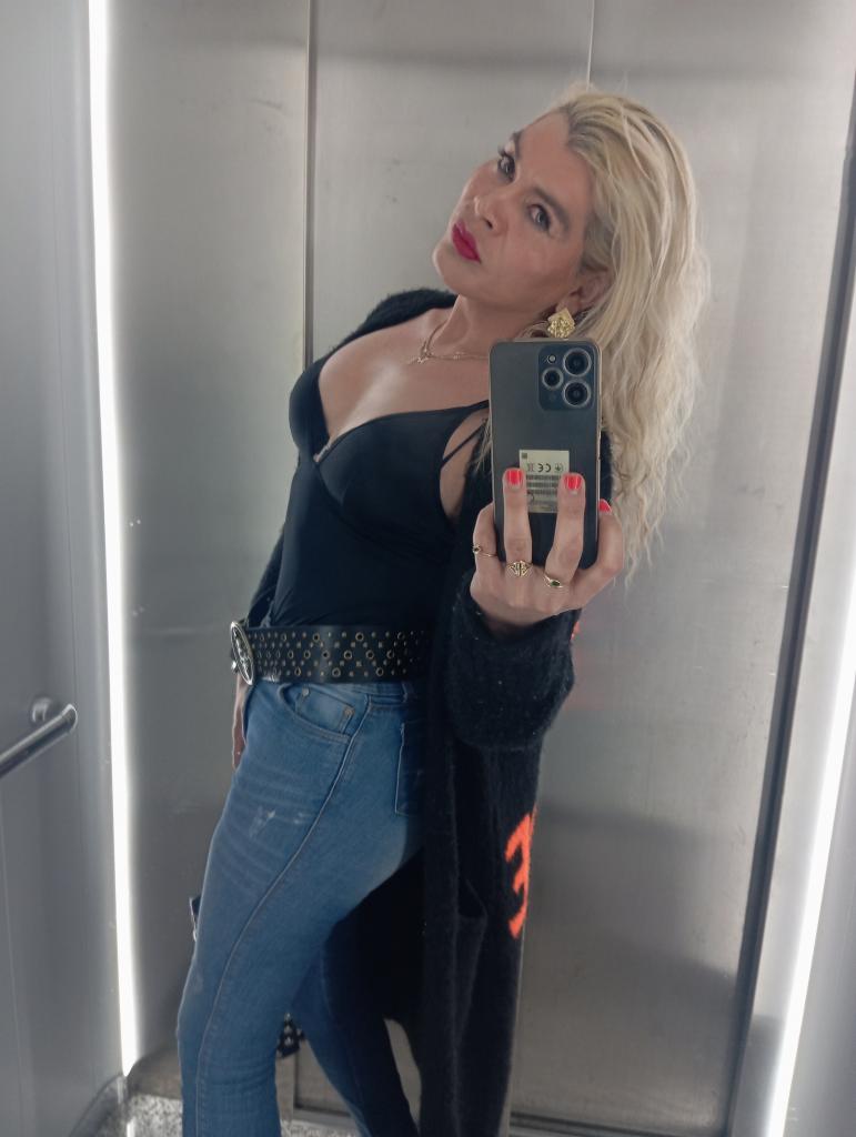 Chica busca chico en Málaga: 