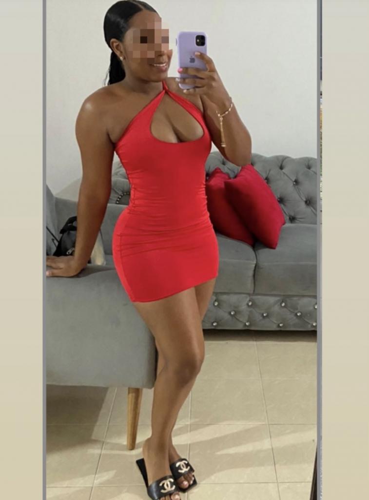 Chica busca chico en Tenerife: 