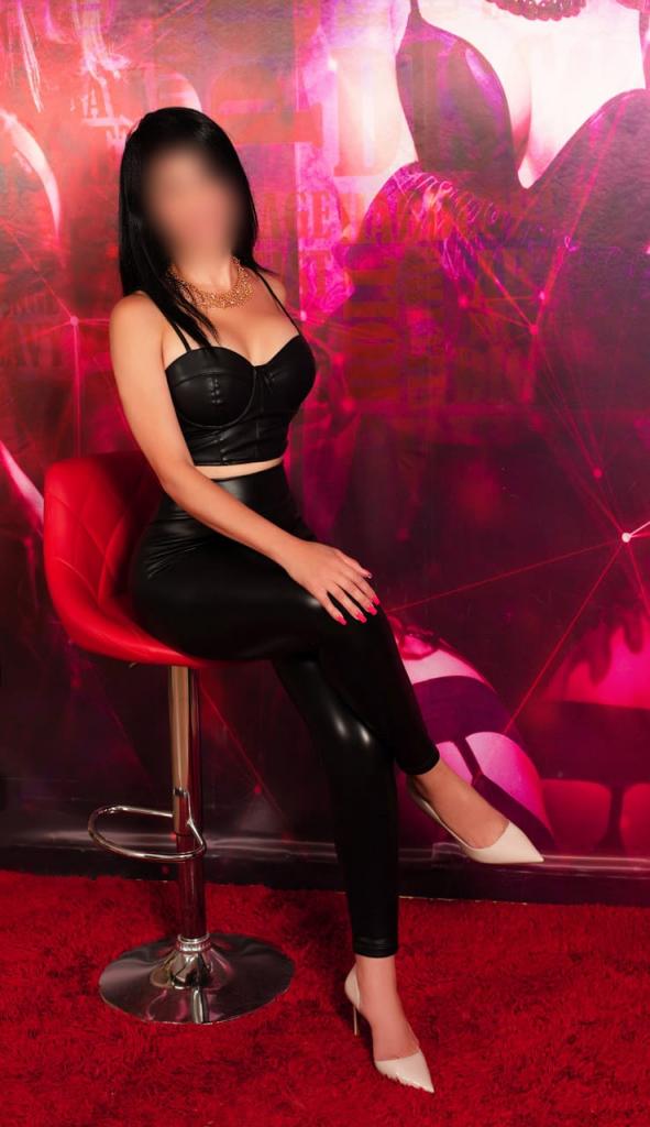 617604262: Chica busca chico en Murcia