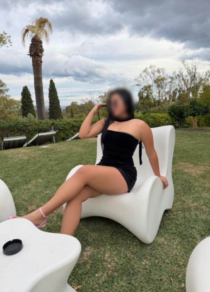 622893905: Chica busca chico en Málaga