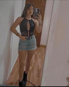 612268425: Chica busca chico en Lugo