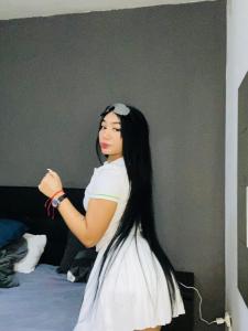 632958514: Chica busca chico en Granada