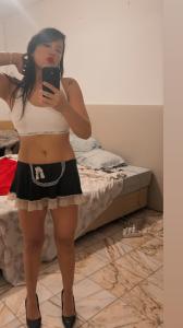 643631795: Chica busca chico en Gerona