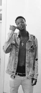 604131676: Chico busca chica en Barcelona