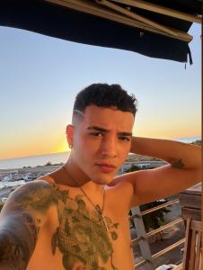 643701664: Chico busca chica en Barcelona