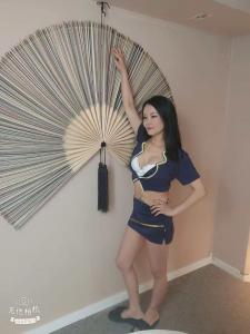 613536386: Chica busca chico en Pontevedra