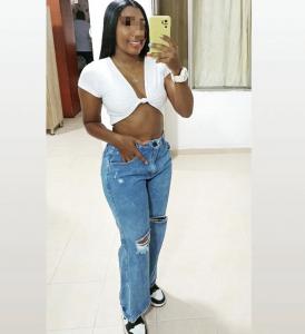 631252989: Chica busca chico en Tenerife