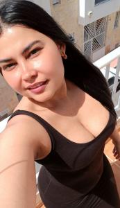 631760096: Chica busca chico en Gerona