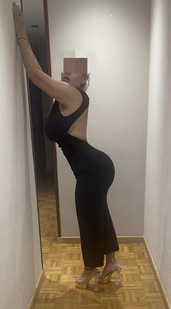 Chica busca chico en Cádiz: 