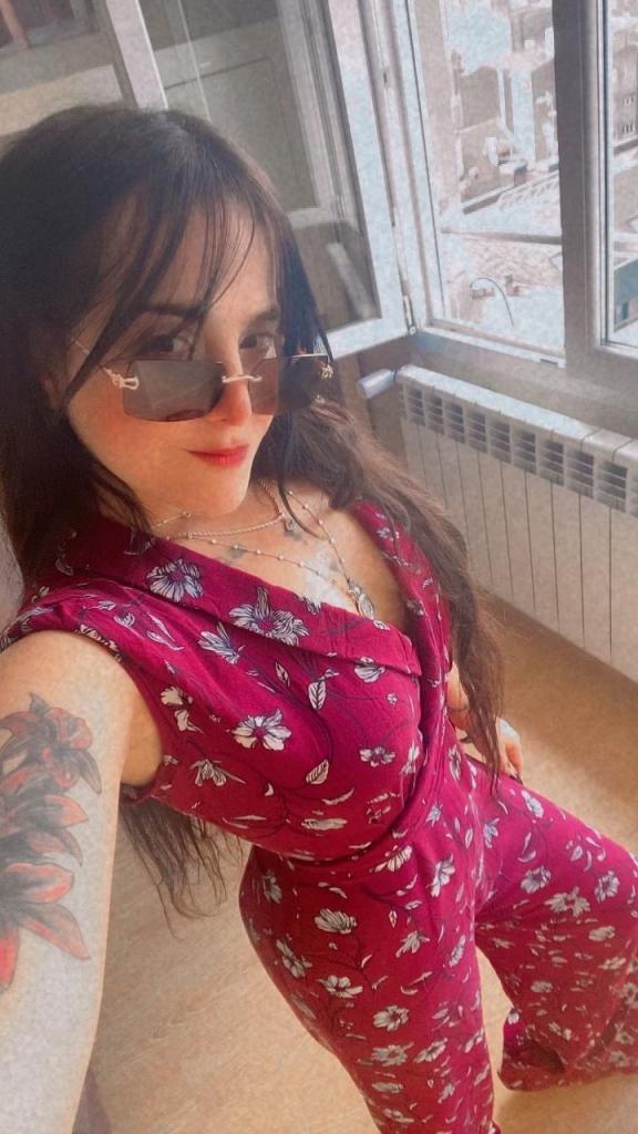 613933838: Chica busca chico en Cantabria