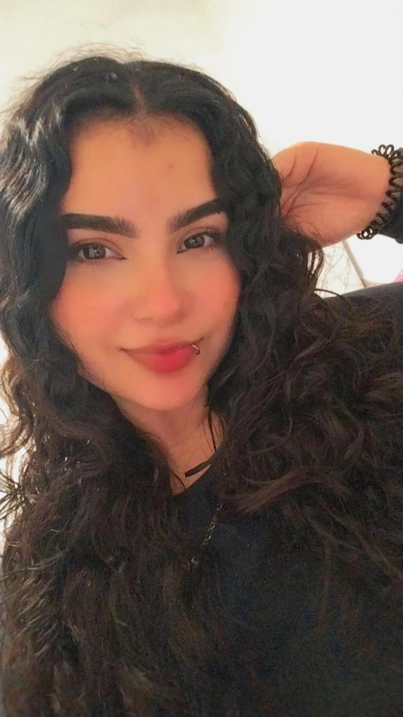 632114965: Chica busca chico en Valencia