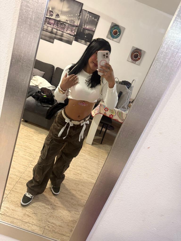 675420790: Chica busca chico en Almería