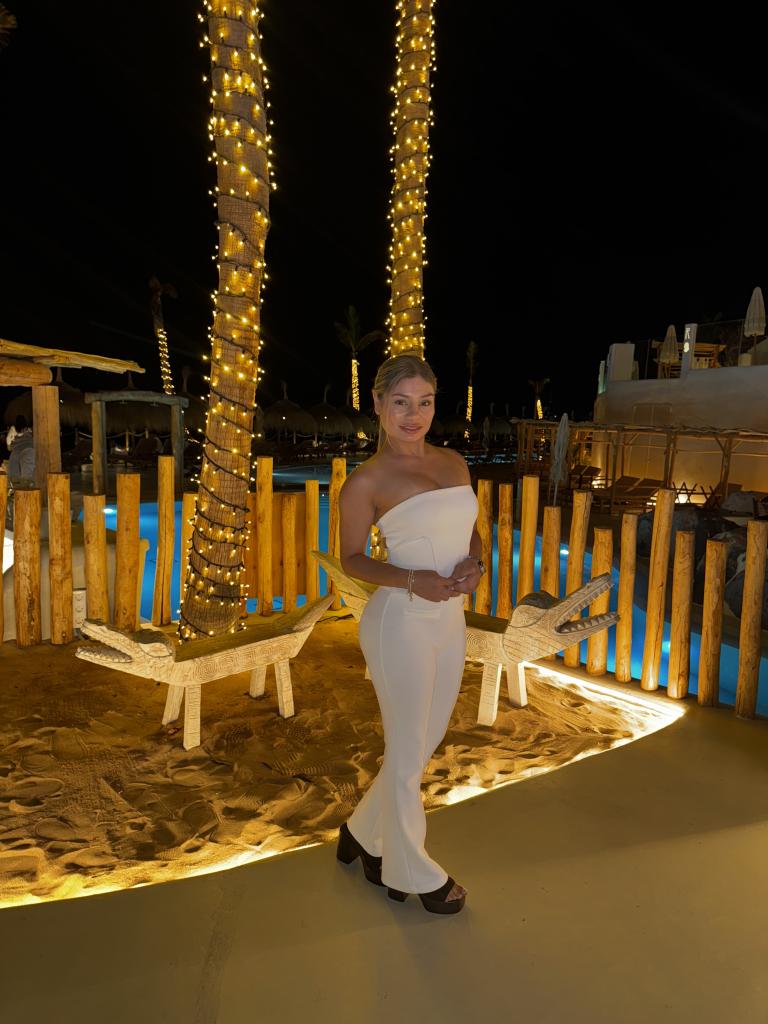 631951244: Chica busca chico en Tenerife