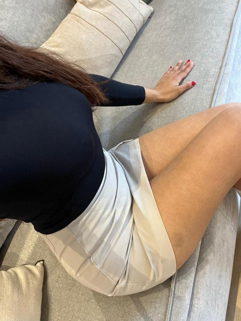 691826843: Chica busca chico en Valencia