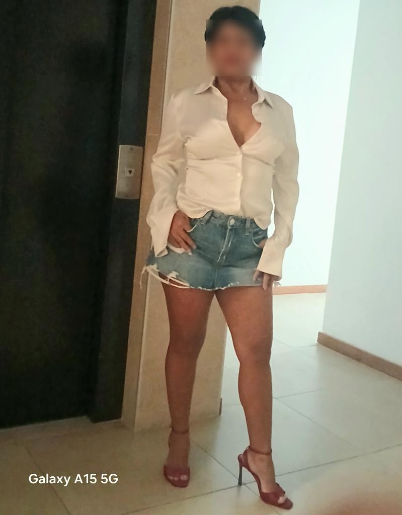613413282: Chica busca chico en Tenerife