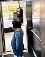 664018976: Chica busca chico en Madrid