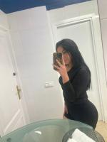 611206275: Chica busca chico en Ibiza