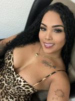 671544530: Chica busca chico en Granada