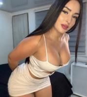 613179799: Chica busca chico en Barcelona