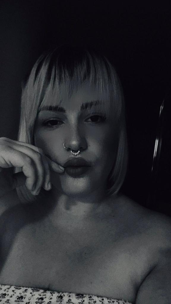 Chica busca chico en Pontevedra: 