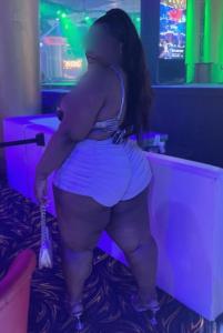 Chica busca chico en Huelva: 