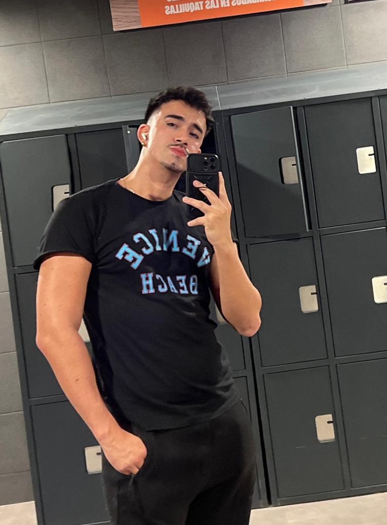 Chico busca chica en Valencia: 