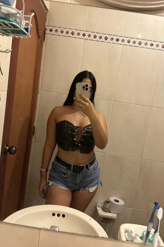 Chica busca chico en Huesca: 