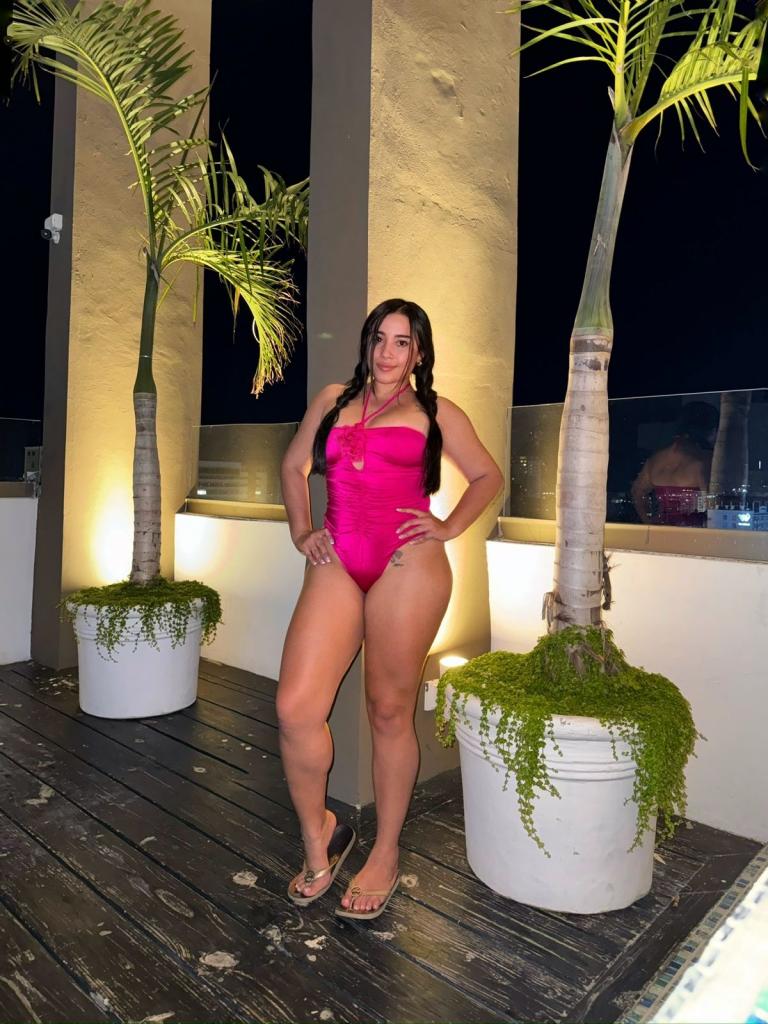 645030338: Chica busca chico en Tenerife
