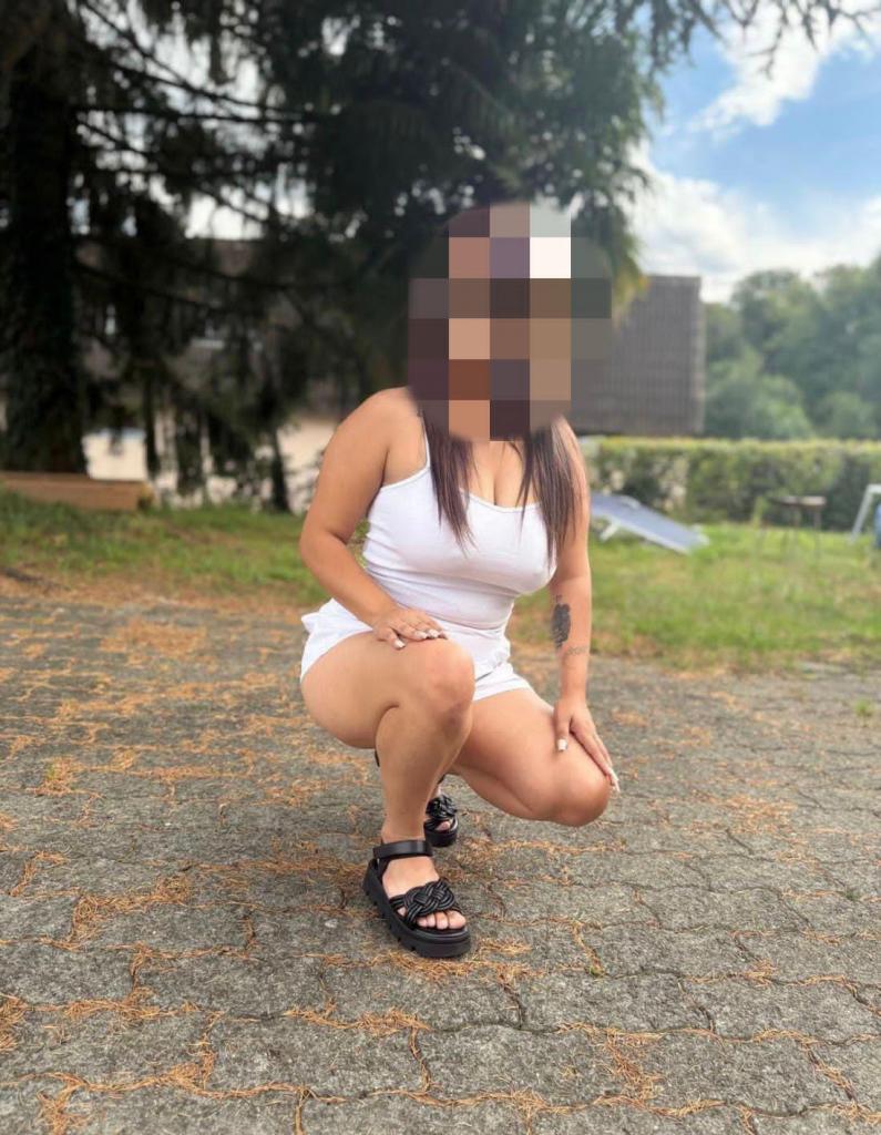 653898401: Chica busca chico en Cáceres
