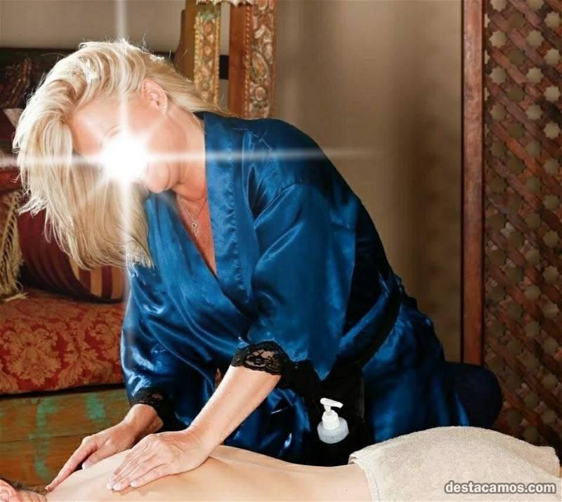 667215845: Chica busca chico en Almería