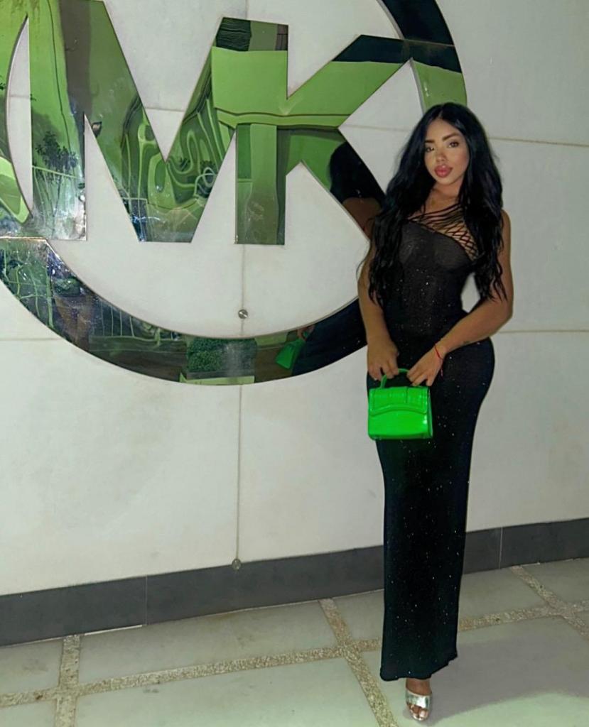 Chica busca chico en Almería: 