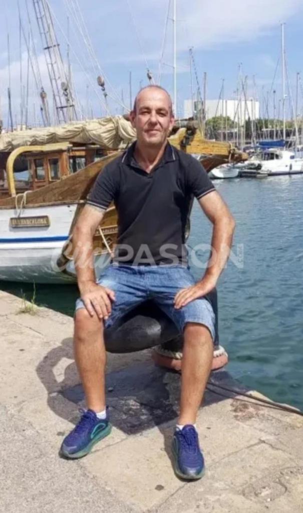 Chico busca chica en Ibiza: 