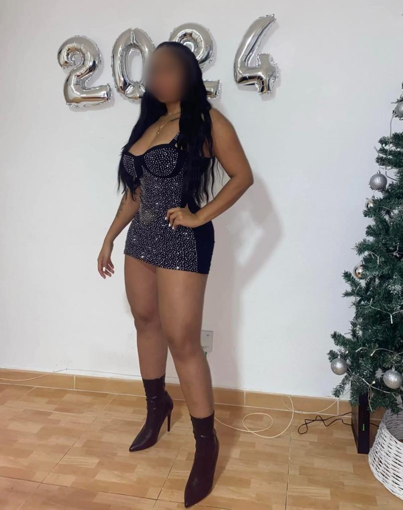 Chica busca chico en Almería: 