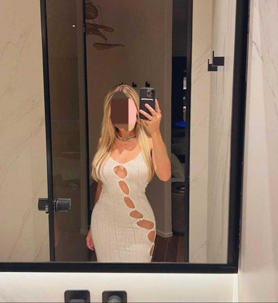 670537759: Chica busca chico en Gerona