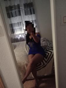 614814255: Chica busca chico en Madrid