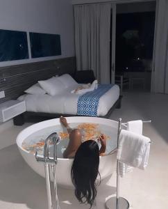 677470638: Transexual en Madrid