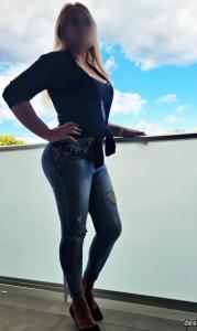 632287015: Chica busca chico en Cantabria