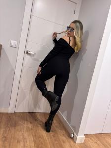 643197776: Chica busca chico en La Rioja