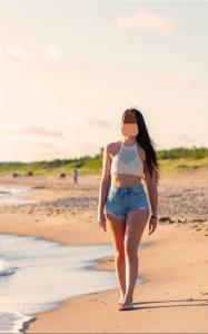 689708131: Chica busca chico en Castellón