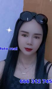 666312745: Chica busca chico en Gerona