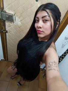 660106231: Chica busca chico en Gerona