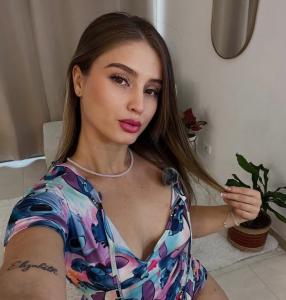 607287249: Chica busca chico en Mallorca