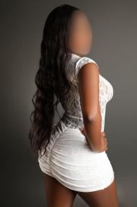 910707318: Chica busca chico en Madrid