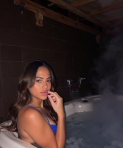 617212147: Chica busca chico en Las Palmas