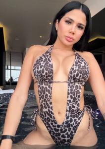 602035181: Chica busca chico en Orense