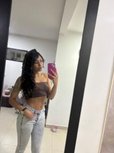 614746924: Chica busca chico en Asturias