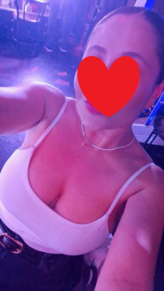 Chica busca chico en Barcelona: 