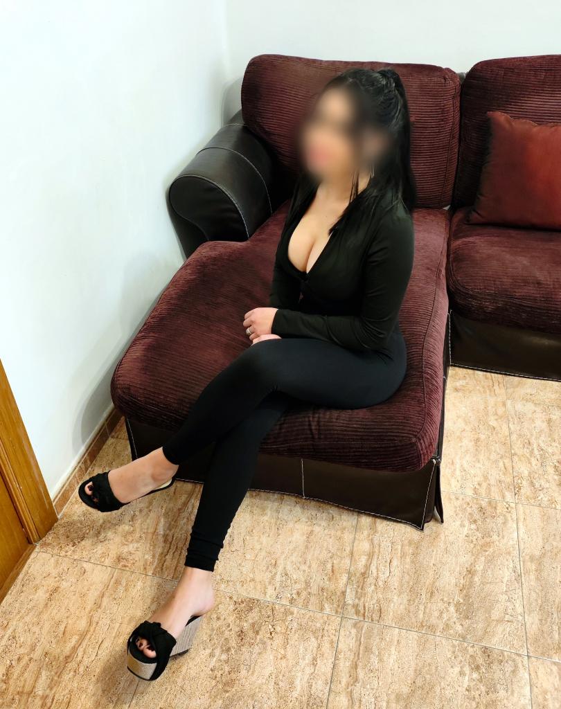 658621593: Chica busca chico en Valencia